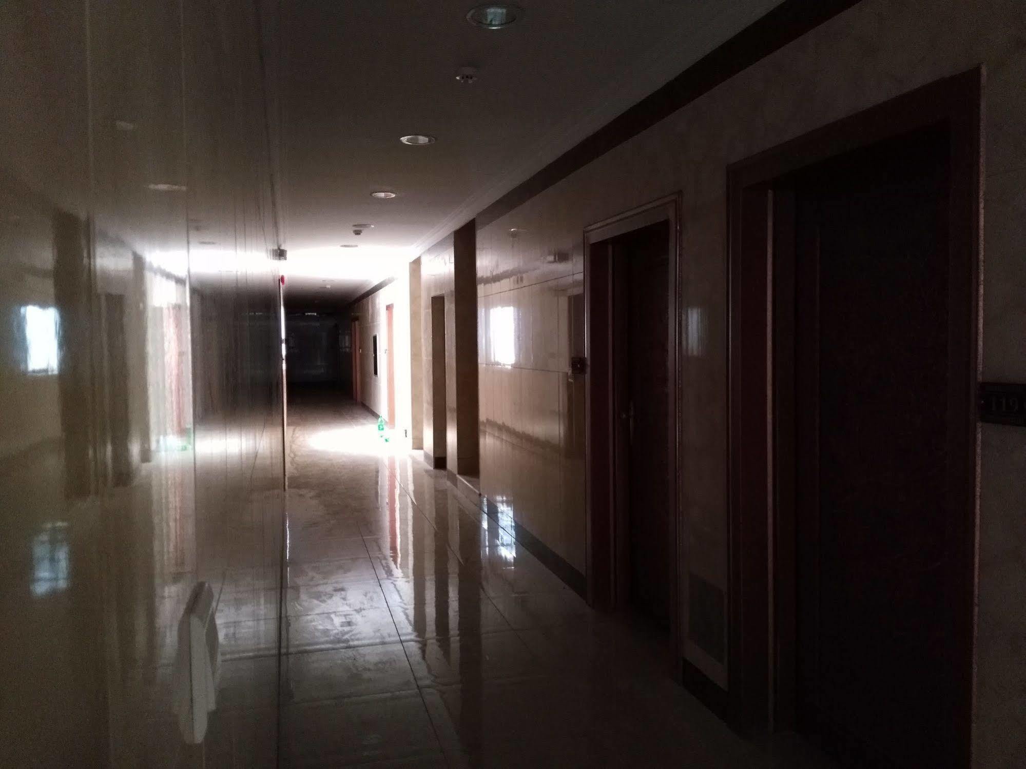 Almakan Hotel 103 Riyadh Bagian luar foto